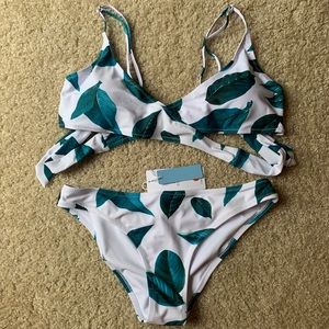 Cupshe “Court & Spark Fresh Leaves”Bikini Set